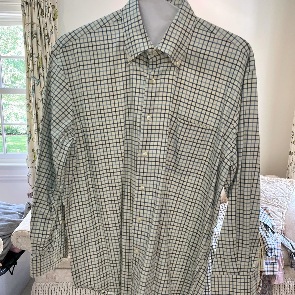 Men’s Peter Millar button down
